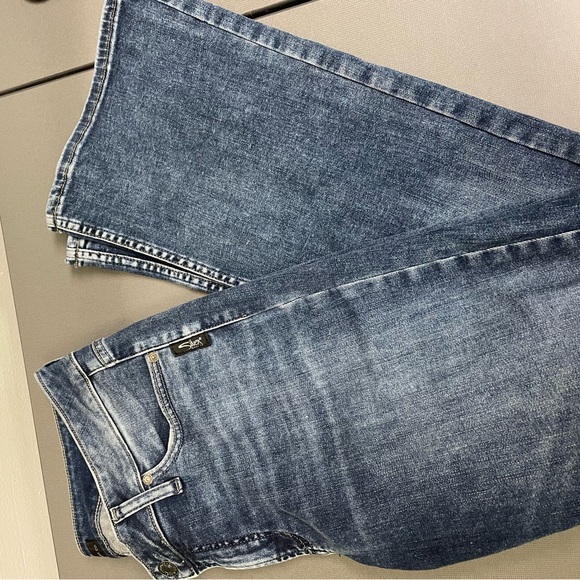 Silver Suki Bootcut 31/31 womens jeans - Picture 5 of 7